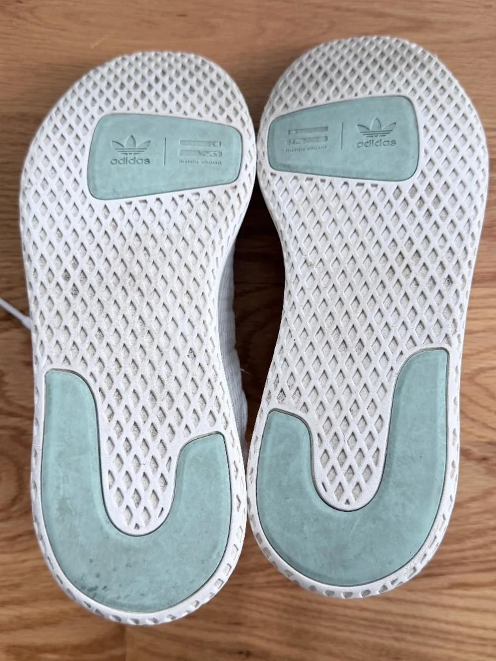 adidas x Pharrell Williams Tennis Hu J --NWOT (6.5)